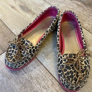 Youth sz4 Sperry flats